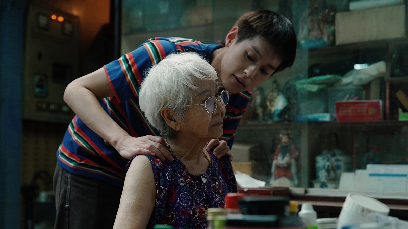 Cómo ser millonario antes que muera la abuela (Español Latino)